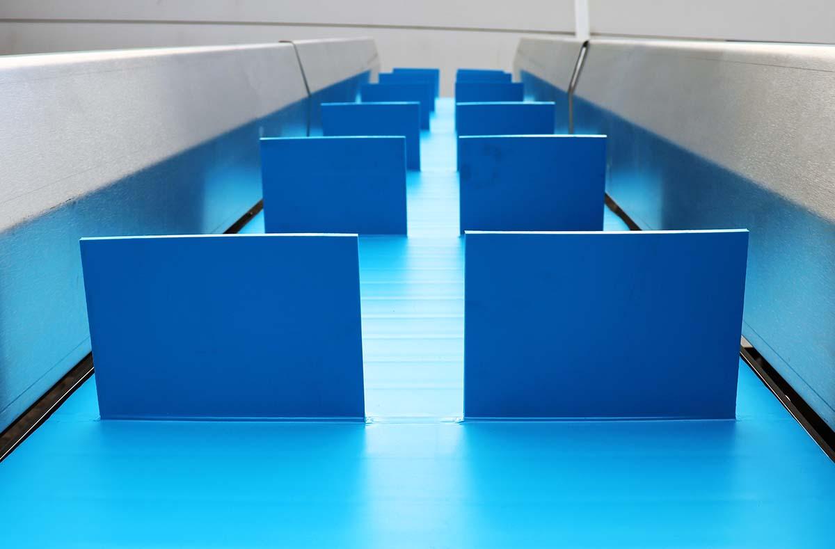 Solid PU Belt Conveyor from ENE Conveyors | UK & Ireland